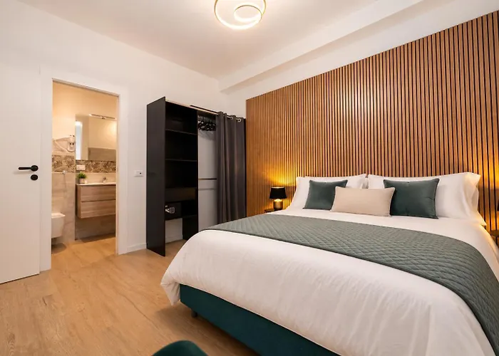 Domus Vatican 4*